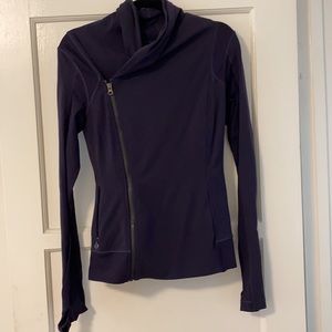 Lululemon asymmetrical zipper jacket- size 6